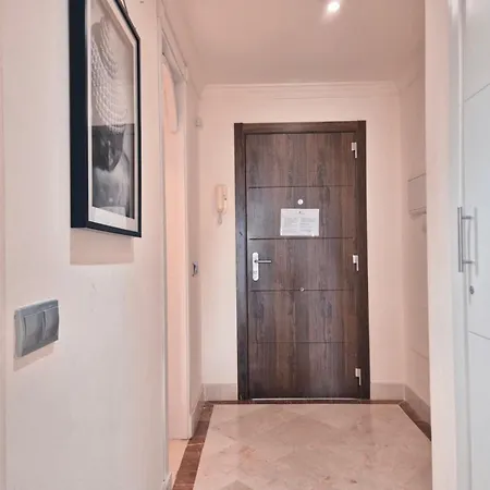 Bhost - Aloha Hill Club * ماربيا