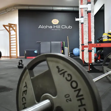 Bhost - Aloha Hill Club ماربيا